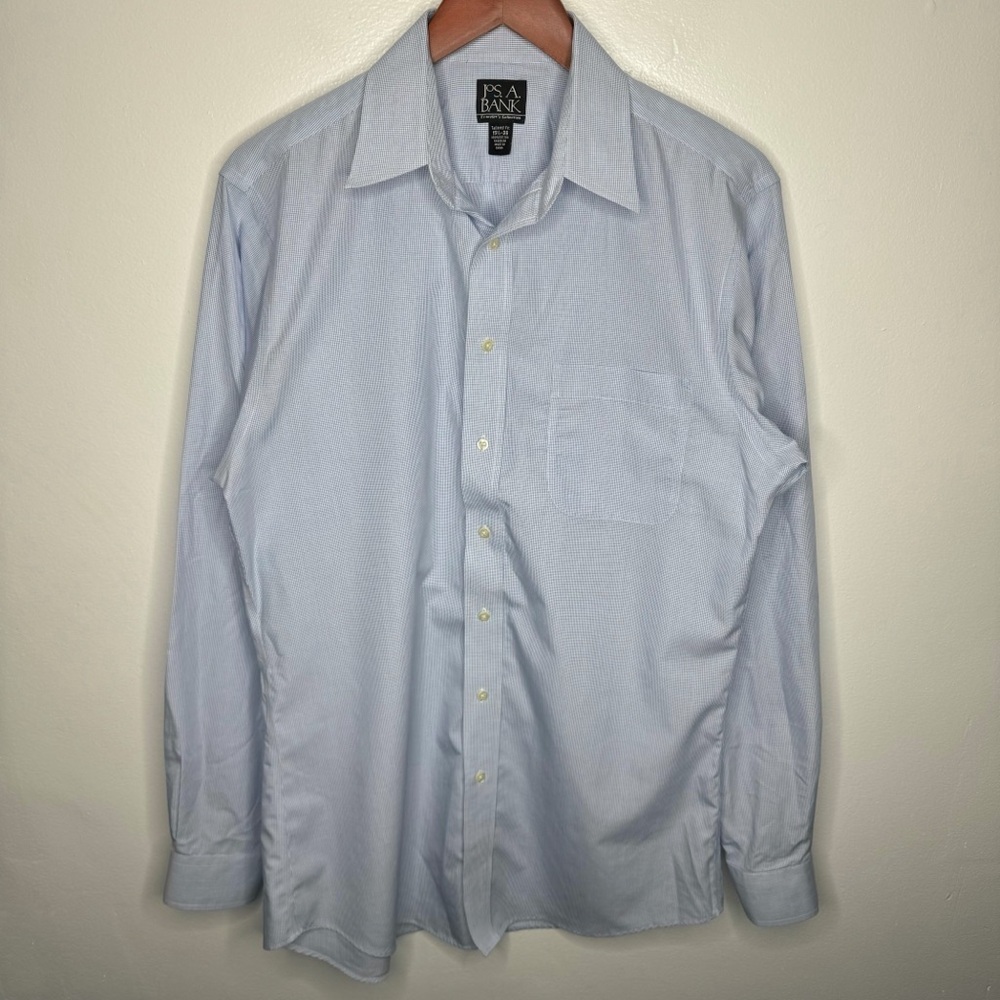Jos. A. Bank Traveler's Collection Tailored Fit 100%‎ Cotton Size 15 1/2 - 36